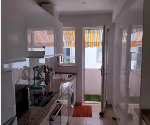 Casa Oliveira Lagos